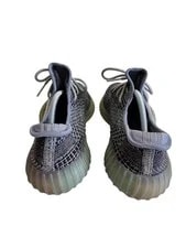 Addias Yeezy Boost 350 V2 3