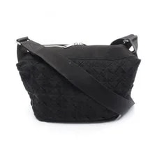Bottega Veneta — Bottega Veneta Webbing — Handbag — resale