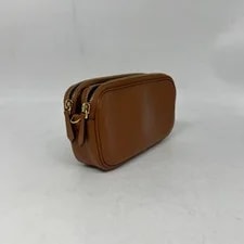 Fendi Baguette Chain Crossbody 3