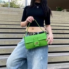 ☆☆☆☆Auth Fendi Logos Mamma Bagguette PM 3