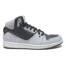 Air Jordan — AIR Jordan Retro High Top & Synthetic UK 8.5 Classic — Sneaker — resale