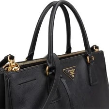 Galleria Prada 2