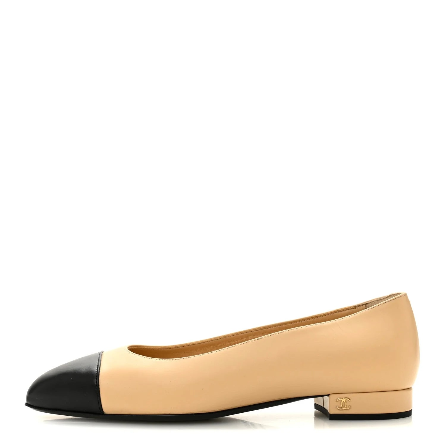 Chanel — Cap Toe CC Ballerina 38.5 — Designer Shoe — resale