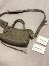 Balenciaga — Balenciaga Classic Metal Edge City W/ Strap — Handbag — resale