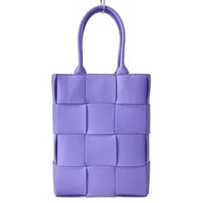 Bottega Veneta — Bottega Veneta Cassette Light — Handbag — resale