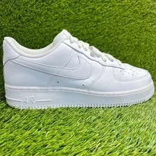 Nike — Nike Air Force 1 '07 Low Size 9.5 Athletic Lifestyle Shoes — Sneaker — resale