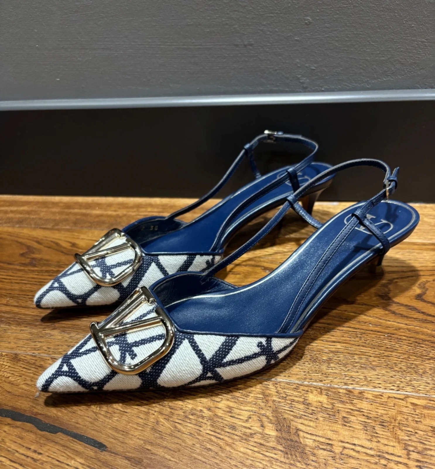 Valentino Garavani V Logo and Fabric and Heeled 4