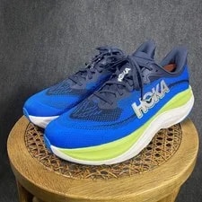 Hoka Skyflow Running Size 11D Gym Run Shoes Low Top Excellent 2