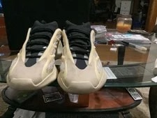 Yeezy 700 V3 Azael Size 11 (Shoes Do Have Some Scuffs) 2