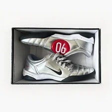 NIKE — Nike Total 90 3 SP HJ9351-002 ’s — Sneaker — resale