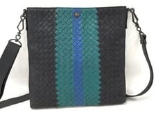 Bottega Veneta 10.6in W X 11.0in H 2