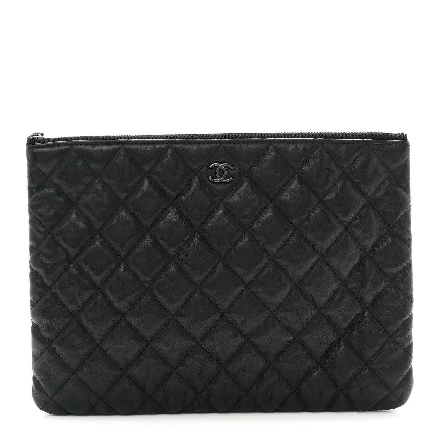 Chanel — Crumpled Medium Cosmetic Case So — Accessory — resale