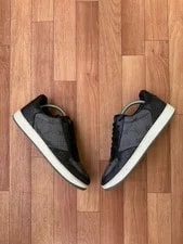 Louis Vuitton Rivoli Size US 7 3