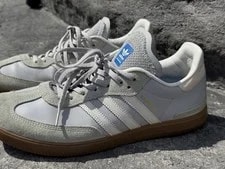 Adidas Samba Adv, EVM 004001, 9 Light Gum Sole. EU 42 2/3. Cut Tongues 3
