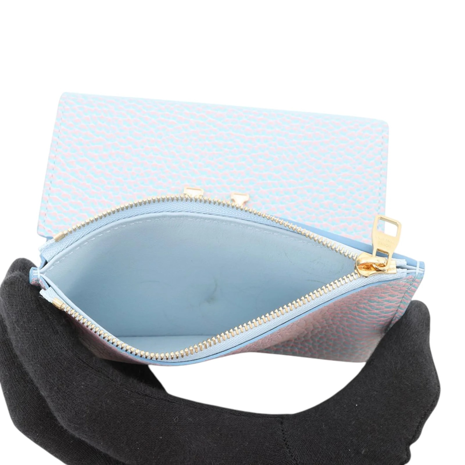 Taurillon Capucines Wallet 4