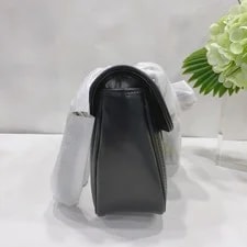 Gucci GG Marmont26 Small Crossbody 3