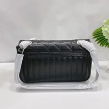 Gucci GG Marmont26 Small Crossbody 4