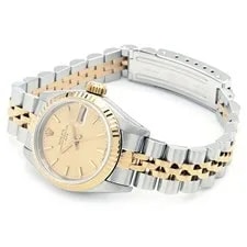 Rolex Datejust, Serial Number in the 8-series, Circa 1984. 69173 SW14984 4