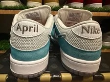 9.0US Nike Sb Dunk Low Pro April Skateboards 3