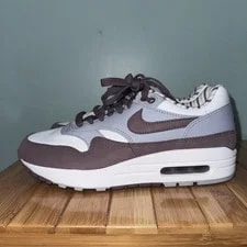 Nike — Nike Air Max 1 “Shima Shima” / ’S Size 6 (FB8916-100) NEW! — Sneaker — resale