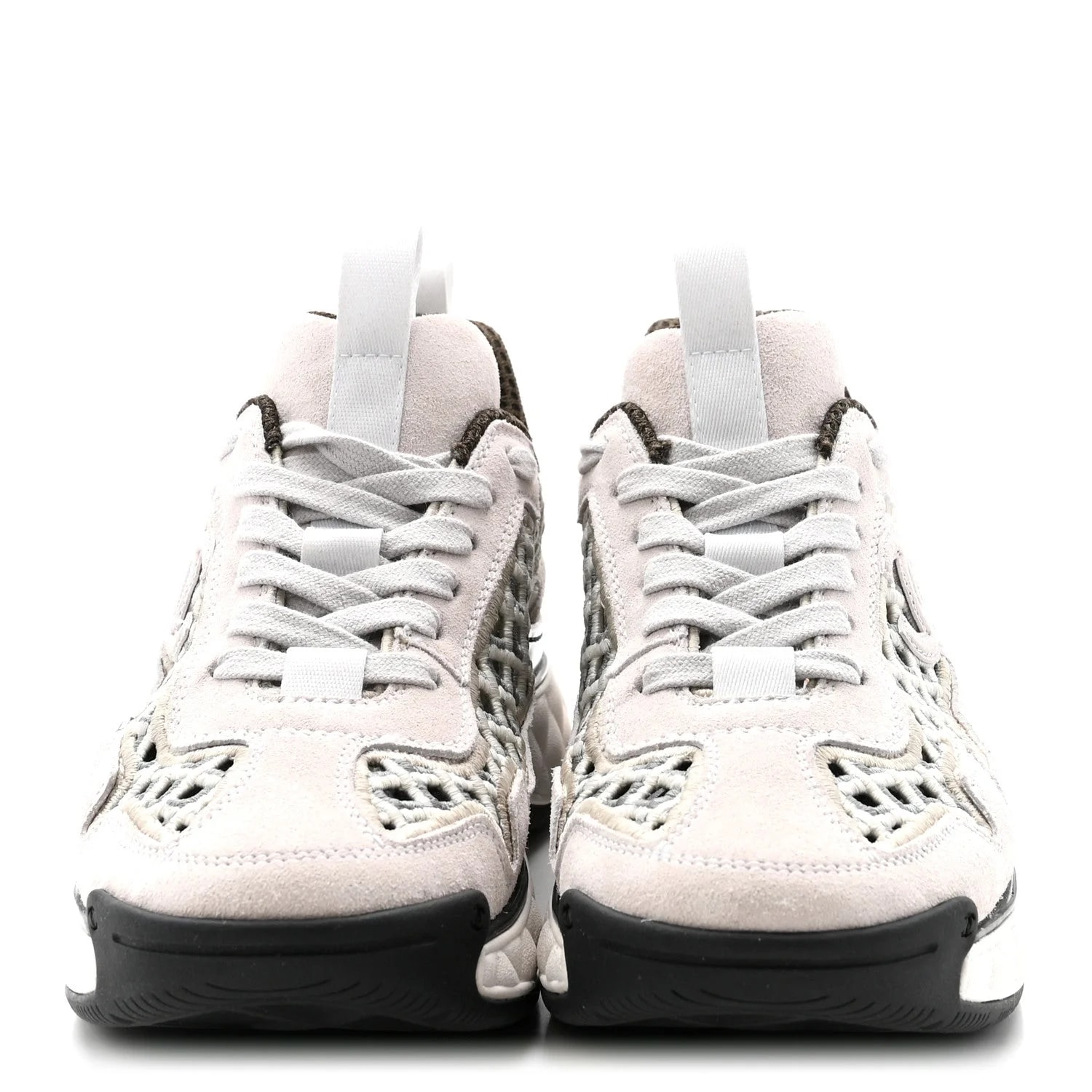Embroidered CC 35.5 Light 3