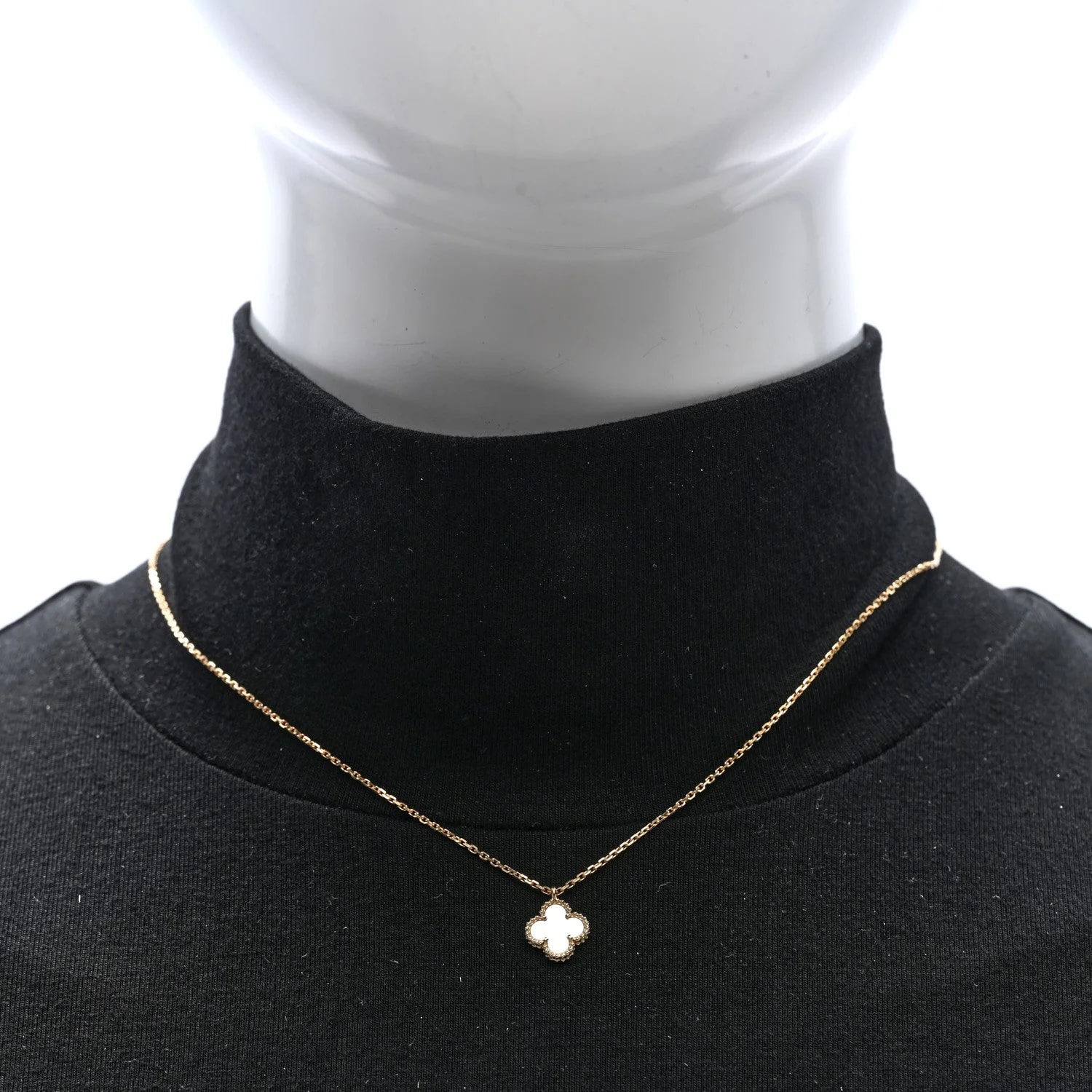 18K Yellow Gold Mother of Pearl Sweet Alhambra 2