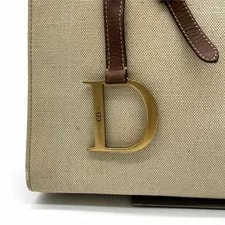 Christian Dior D Logo 4