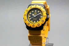 TAG Heuer 380.513/1 Black & Yellow Quartz 34mm From Japan 4
