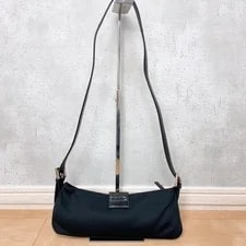 Fendi Mamma Bucket 3