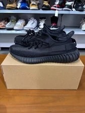 Preowned Yeezy 350 Size 8.5 Ships Fast 2