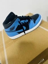 Jordan Air 1 Low Low Top Lace-Up Athletic 3