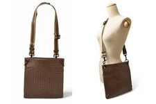 Bottega Veneta Messenger Crossbody V 2
