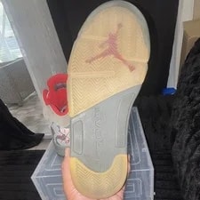 It Jordan 5 Retro 4
