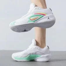 Jordan Luka 3 Photo Finish (GS) HQ5058-107 4