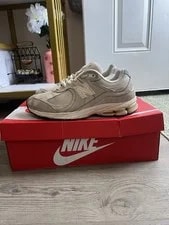 New Balance 2002R ’s Calm M2002RCC 3