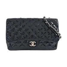 Chanel — Chanel Classic Flap Crossbody Bags — Handbag — resale