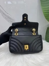 Gucci Marmont 22 V-Quilted Chain Crossbody Duty 3