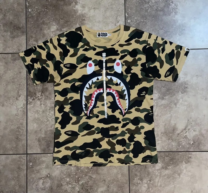 BAPE — Bape 1ST Camo Shark TEE — streetwear — resale