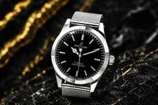 1980's Breitling 1884 Black Dial, Silver Band, Silver & White Hands, Fixed Bezel 4