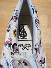 Vans X Disney Minnie Mouse Slip on "Young At Heart" Size 8.5 10 4