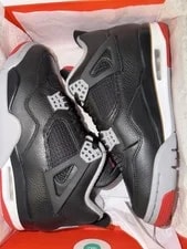Air Jordan — Air Jordan 4 2024 — Sneaker — resale