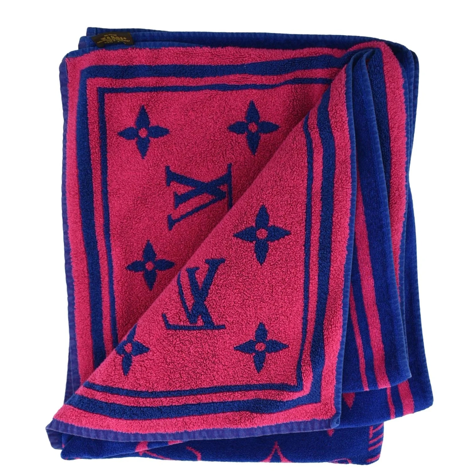 Louis Vuitton — Louis Vuitton Classic Beach Towel — Accessory — resale