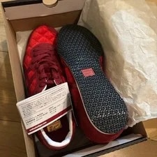 Limited Edition Onitsuka Tiger Holiday Serrano 2