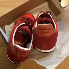 Limited Edition Onitsuka Tiger Holiday Serrano 3