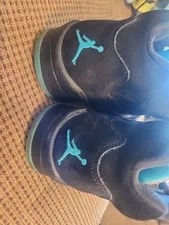 Size 10.5 - Jordan 5 Retro Mid 4