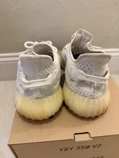 Yeezy Boost 350 V2 11.5 With BOX 4