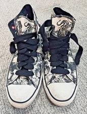 Converse Chuck Taylor Aids Awareness Project High Tops M10/W12 Hard To Find 3