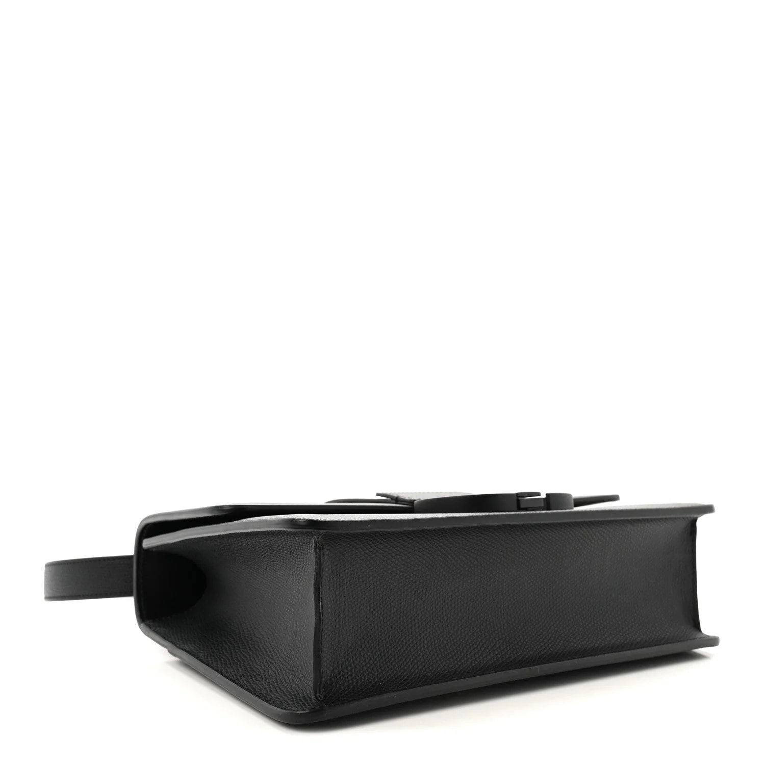 Ultra Matte Grained 30 Montaigne Flap 4