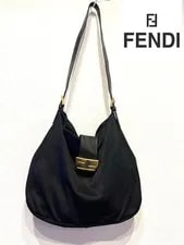 Fendi Mamma Baguette Zukka 3