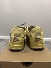 Travis Scott Air Max 1 Saturn 4